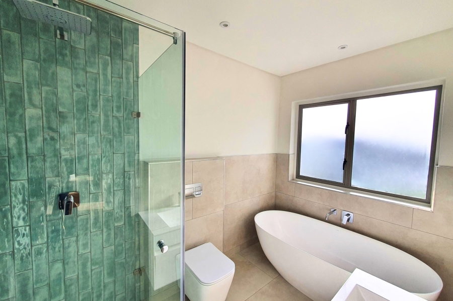 4 Bedroom Property for Sale in Vierlanden Western Cape